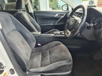 Used Lexus CT 2014 for sale - 75140675: Photo
