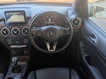 Used Mercedes-Benz B Class 2018 for sale - 78362805: Photo