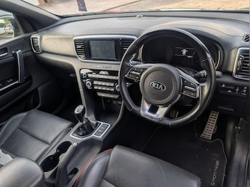 Used Kia Sportage 2018 for sale - 76201012: Photo