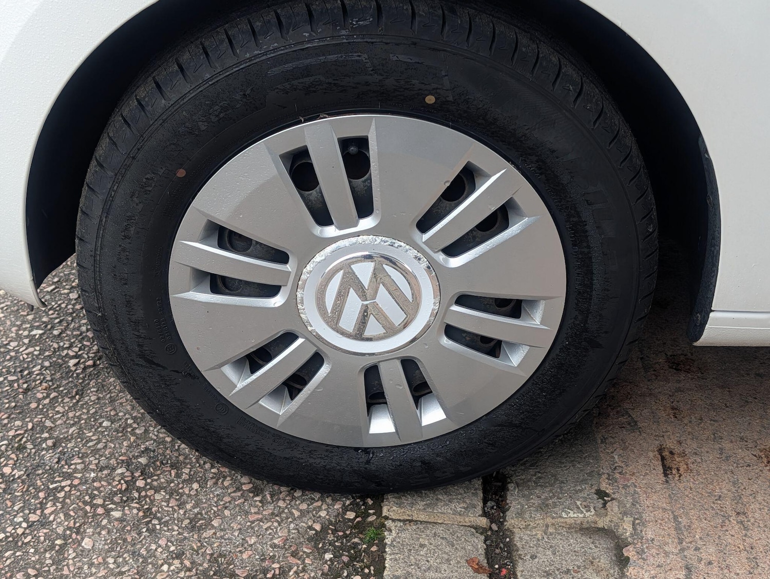 Used Volkswagen up! 2014 for sale - 76336733: Photo 18