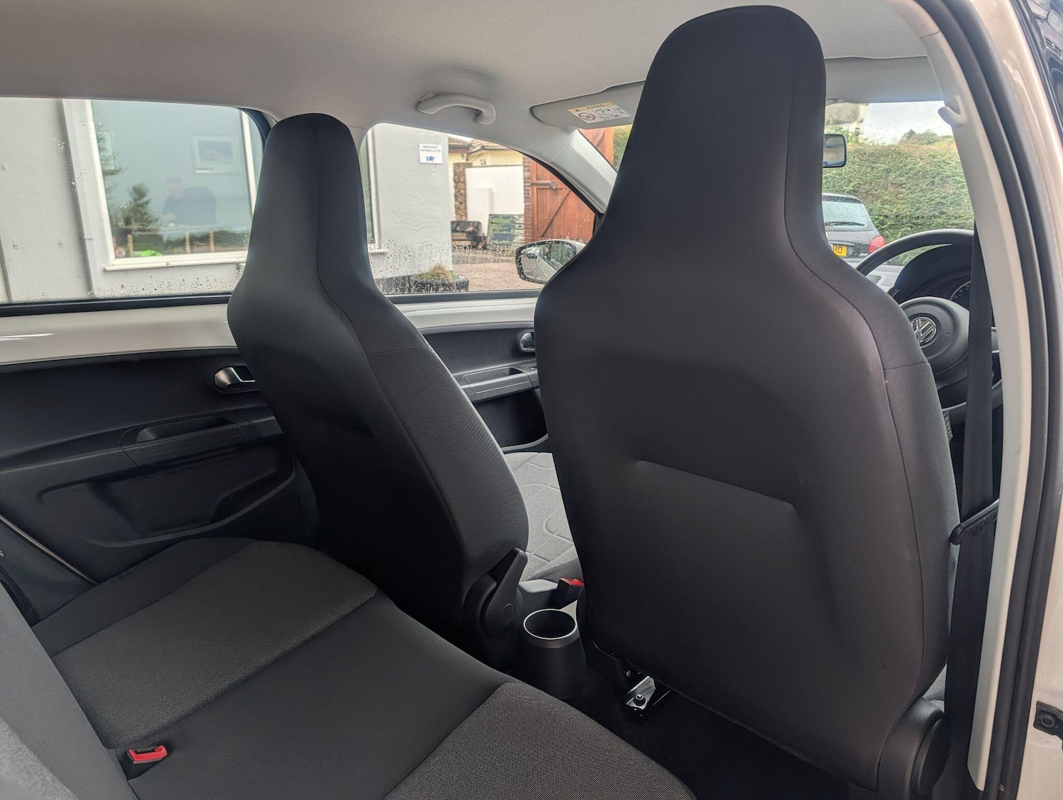 Used Volkswagen up! 2014 for sale - 76336733: Photo 26