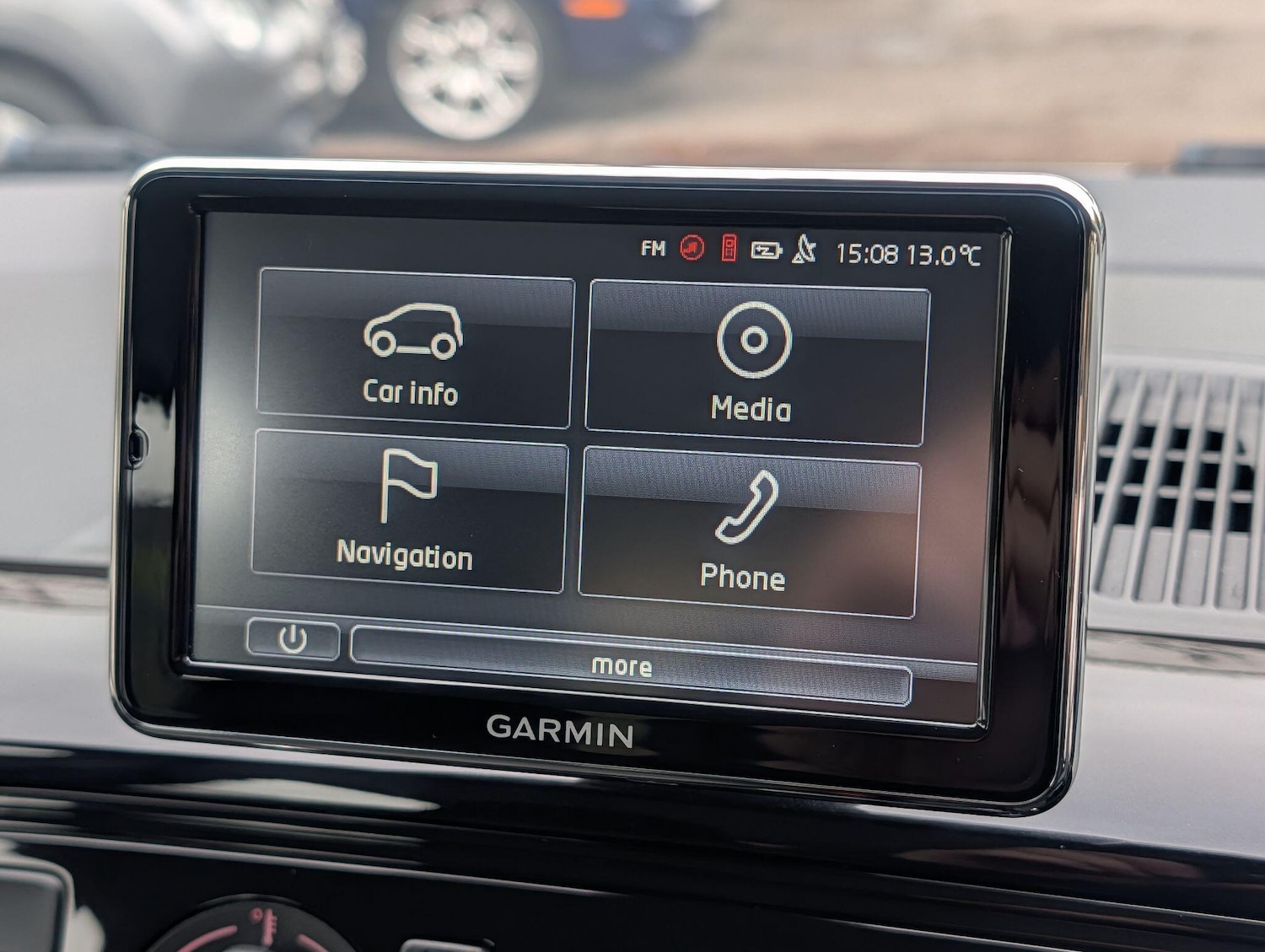 Used Volkswagen up! 2014 for sale - 76336733: Photo 4