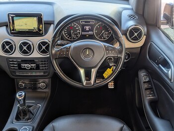 Used Mercedes-Benz B Class 2014 for sale - 79565881: Photo