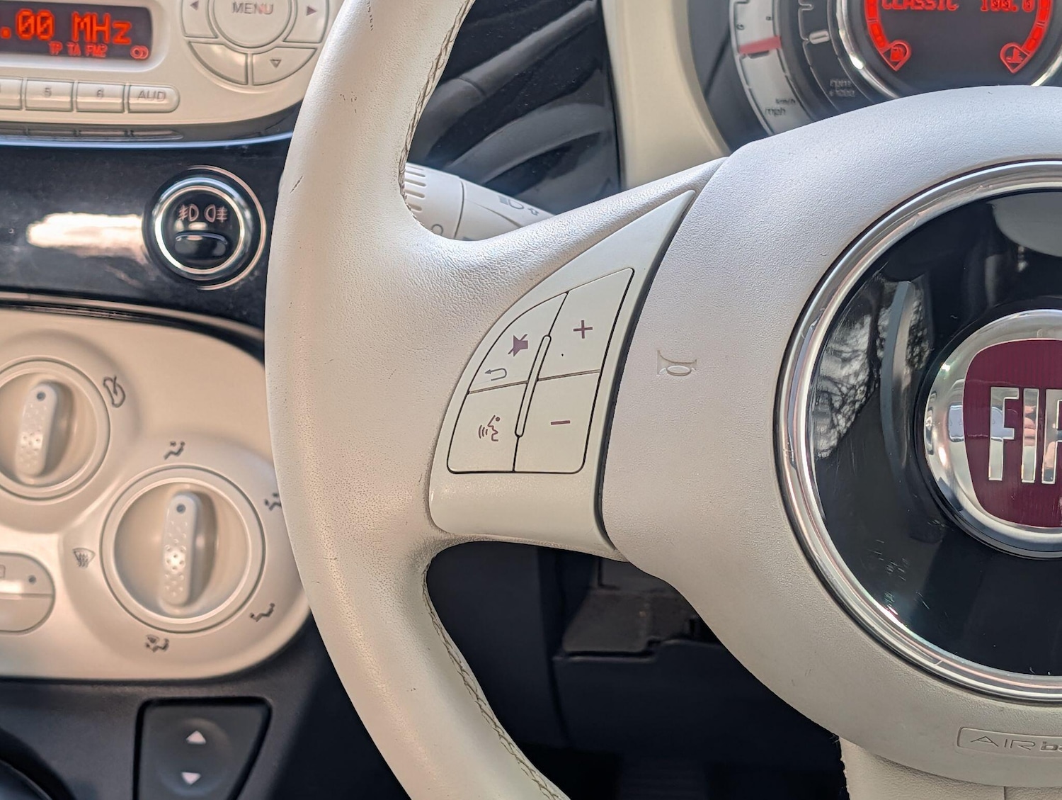 Used Fiat 500 2013 for sale - 77120196: Photo 33