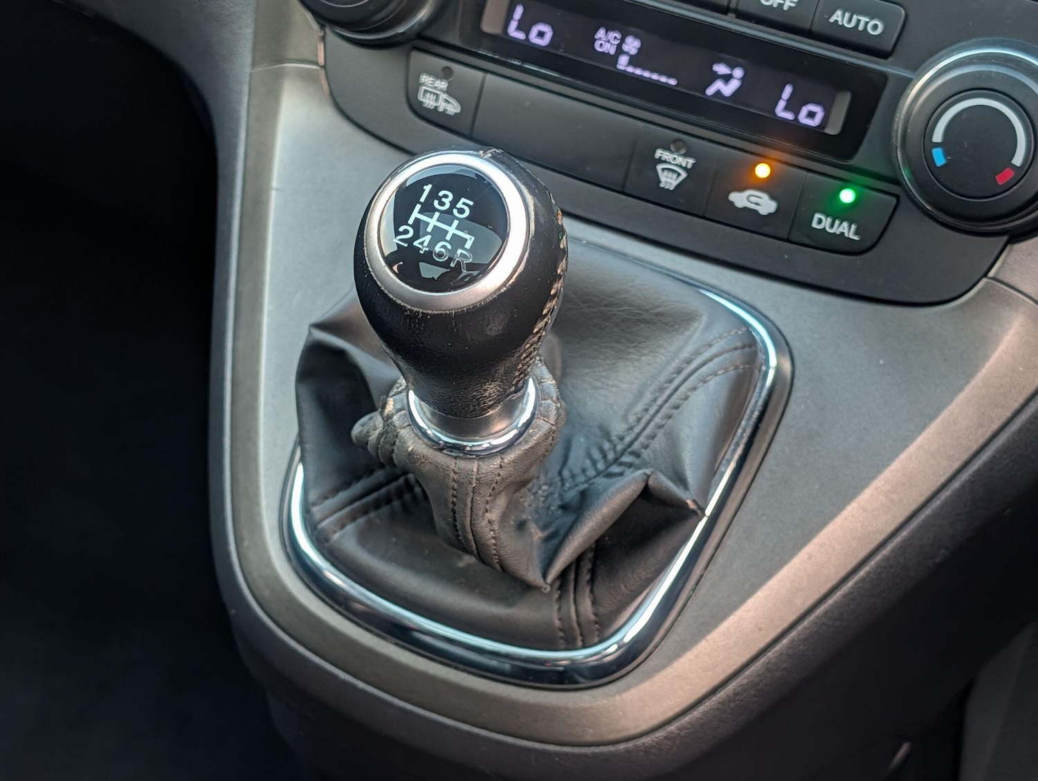 Used Honda CR-V 2010 for sale - 76295269: Photo 32