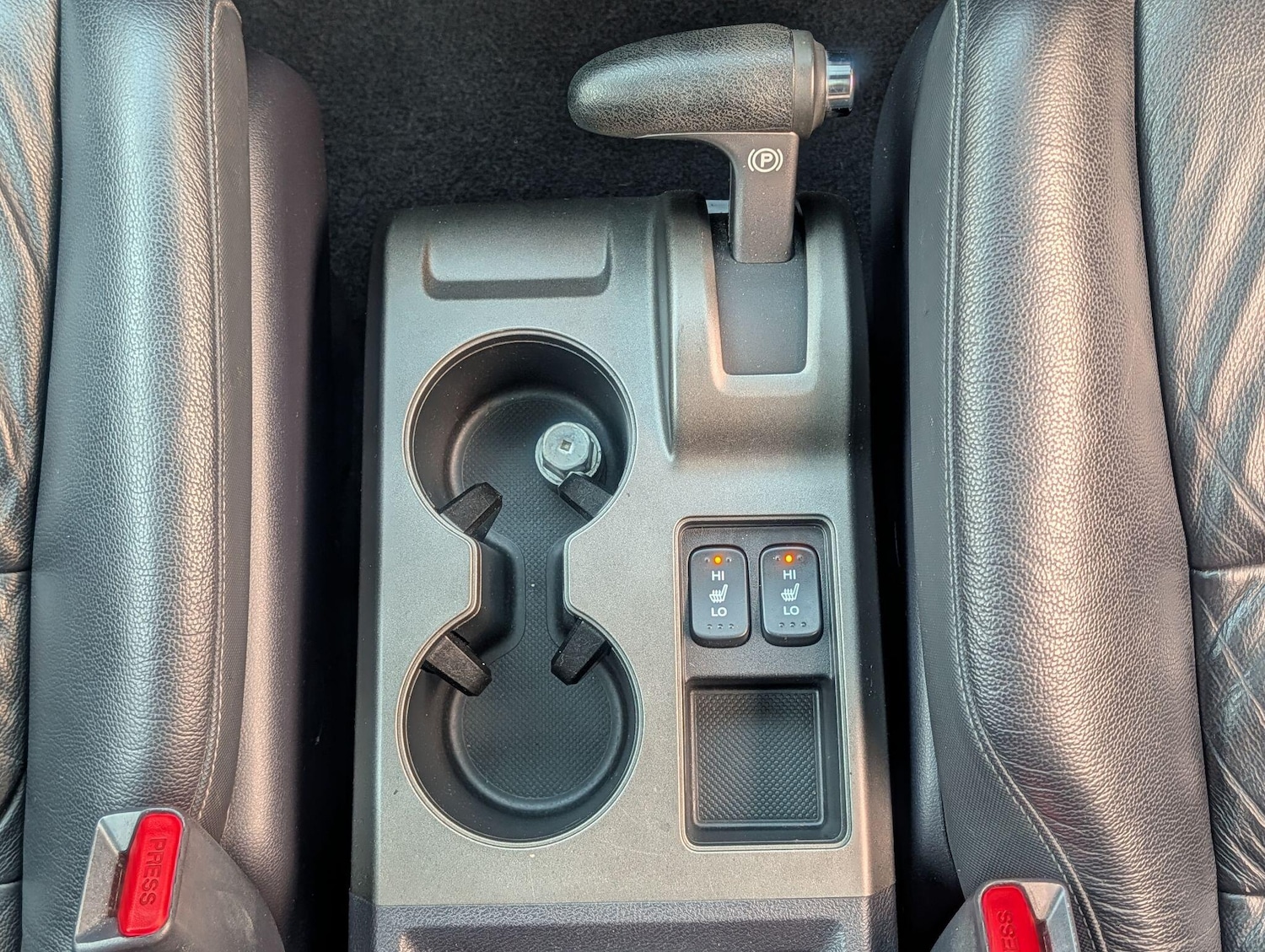 Used Honda CR-V 2010 for sale - 76295269: Photo 33