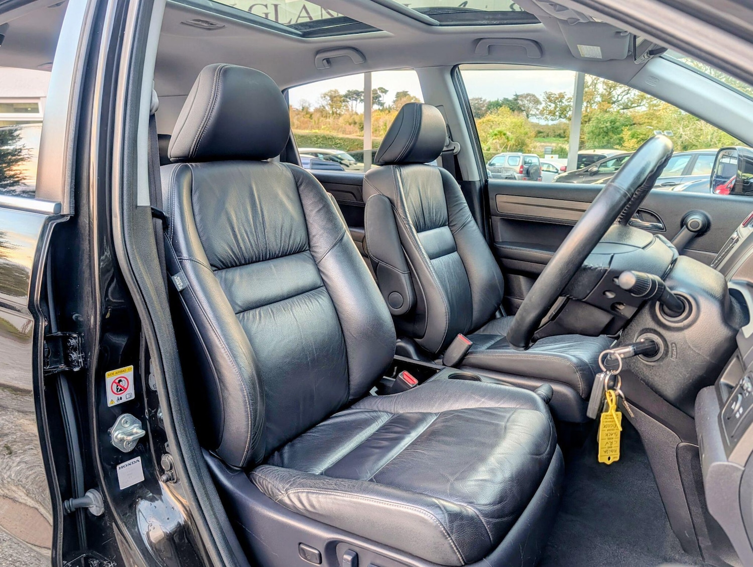 Used Honda CR-V for sale - 76994750: Photo 3