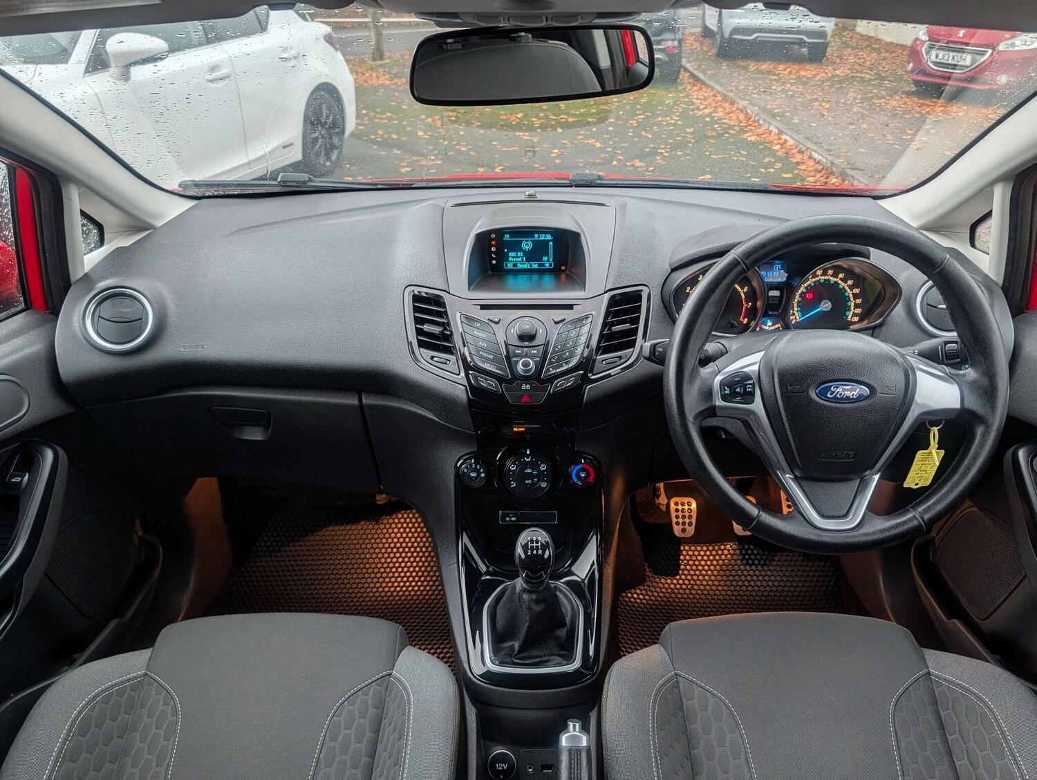 Used Ford Fiesta 2013 for sale - 76360971: Photo 26