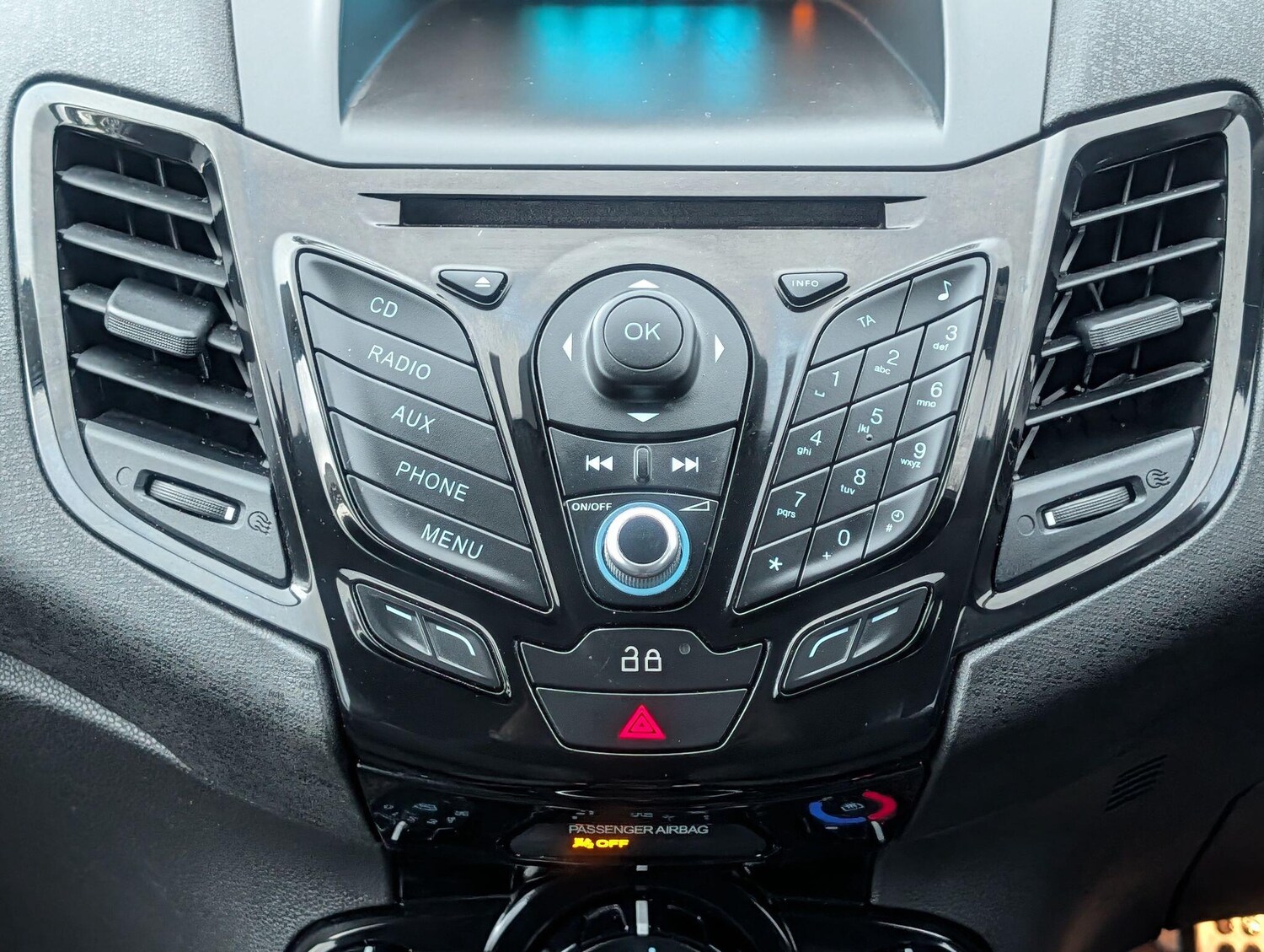 Used Ford Fiesta 2013 for sale - 76360971: Photo 30