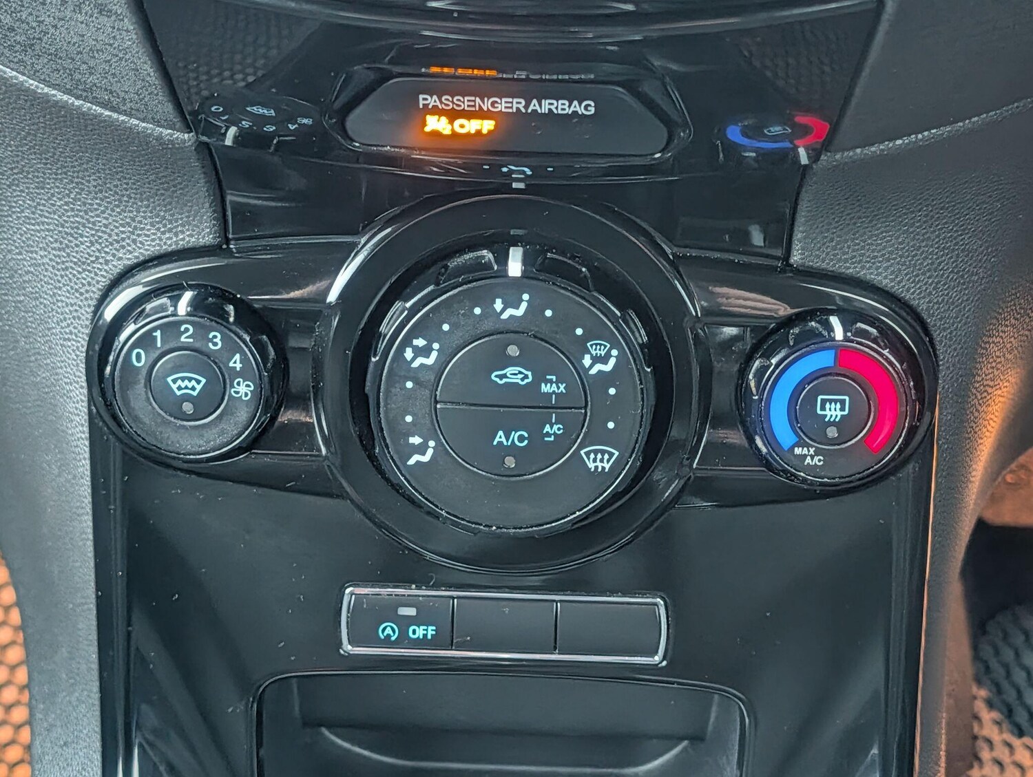 Used Ford Fiesta 2013 for sale - 76360971: Photo 31