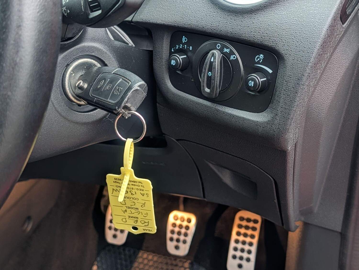 Used Ford Fiesta 2013 for sale - 76360971: Photo 45