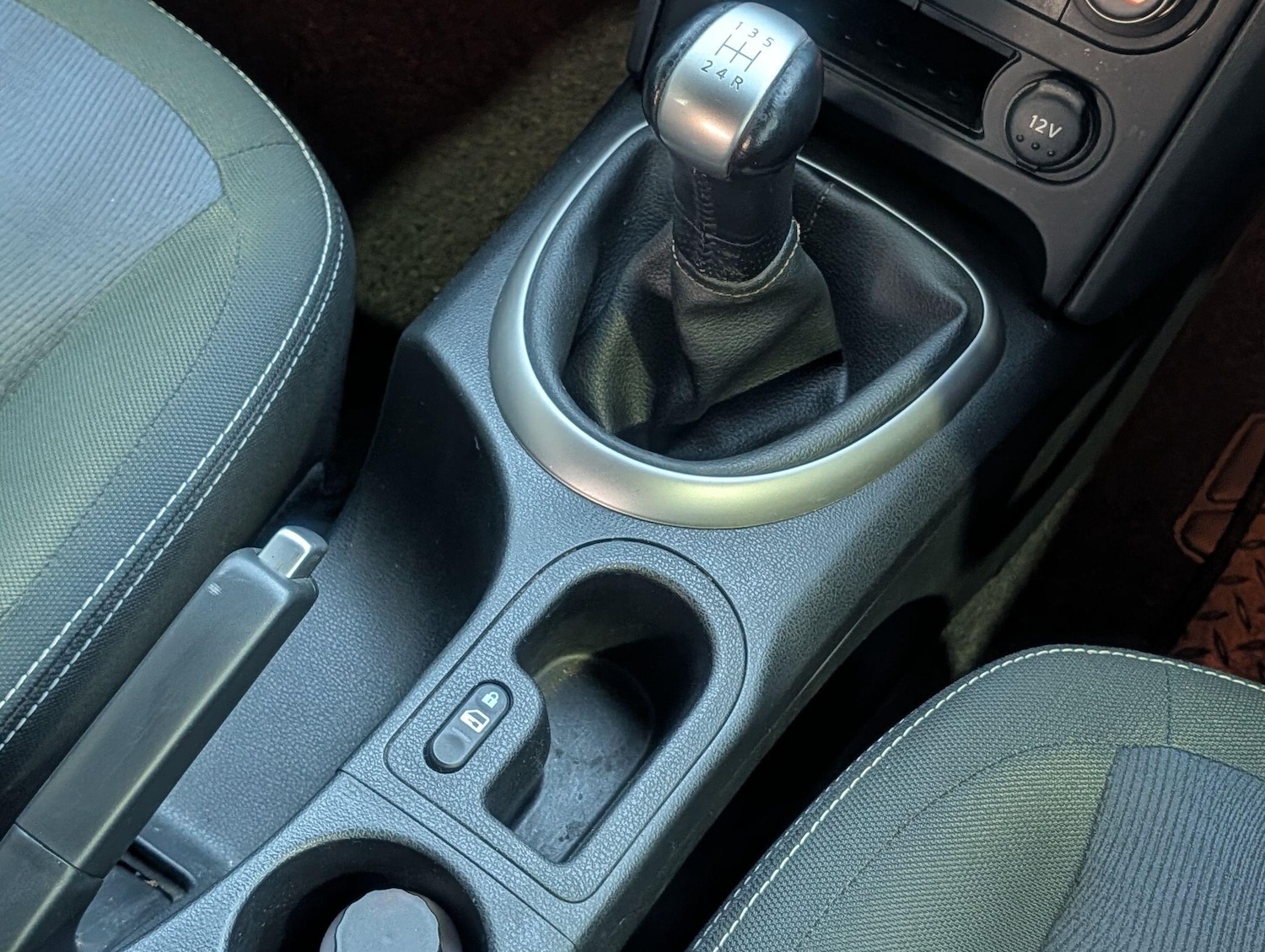 Used Nissan Qashqai 2011 for sale - 77387399: Photo 22