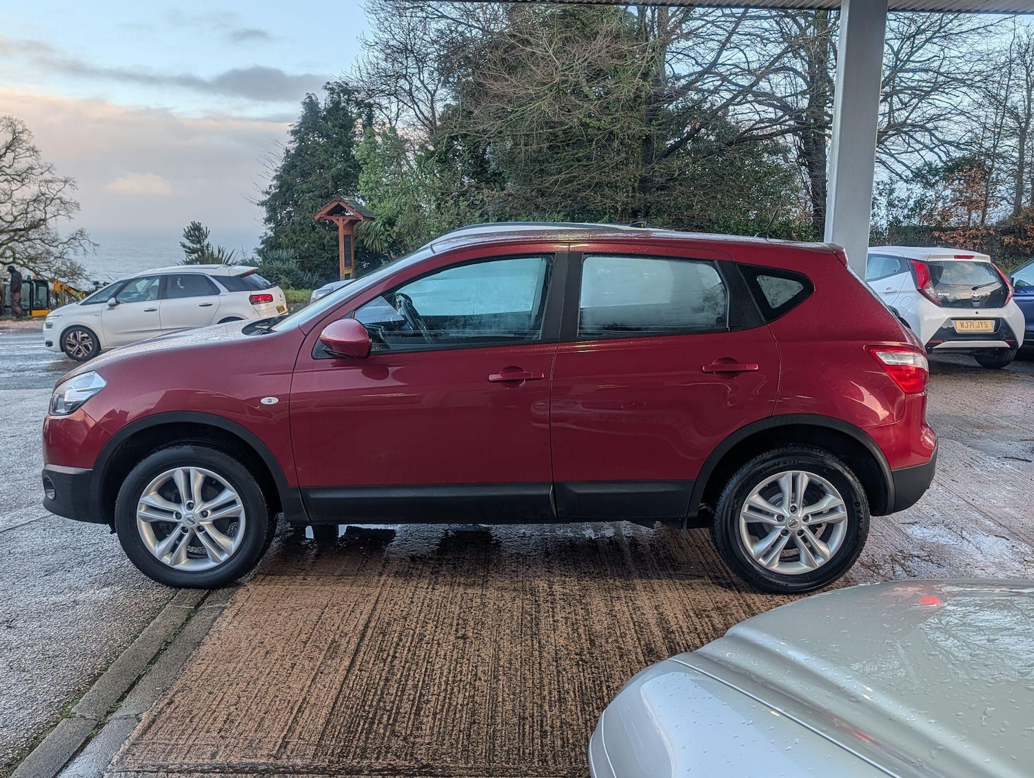 Used Nissan Qashqai 2011 for sale - 77387399: Photo 8