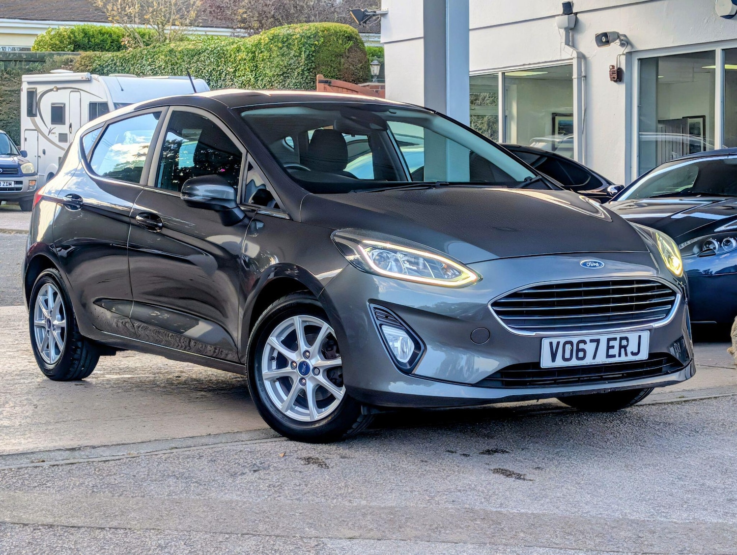 Used Ford Fiesta 2017 for sale - 76247903: Photo 1