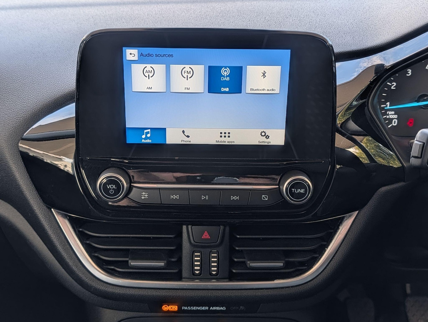 Used Ford Fiesta 2017 for sale - 76247903: Photo 28