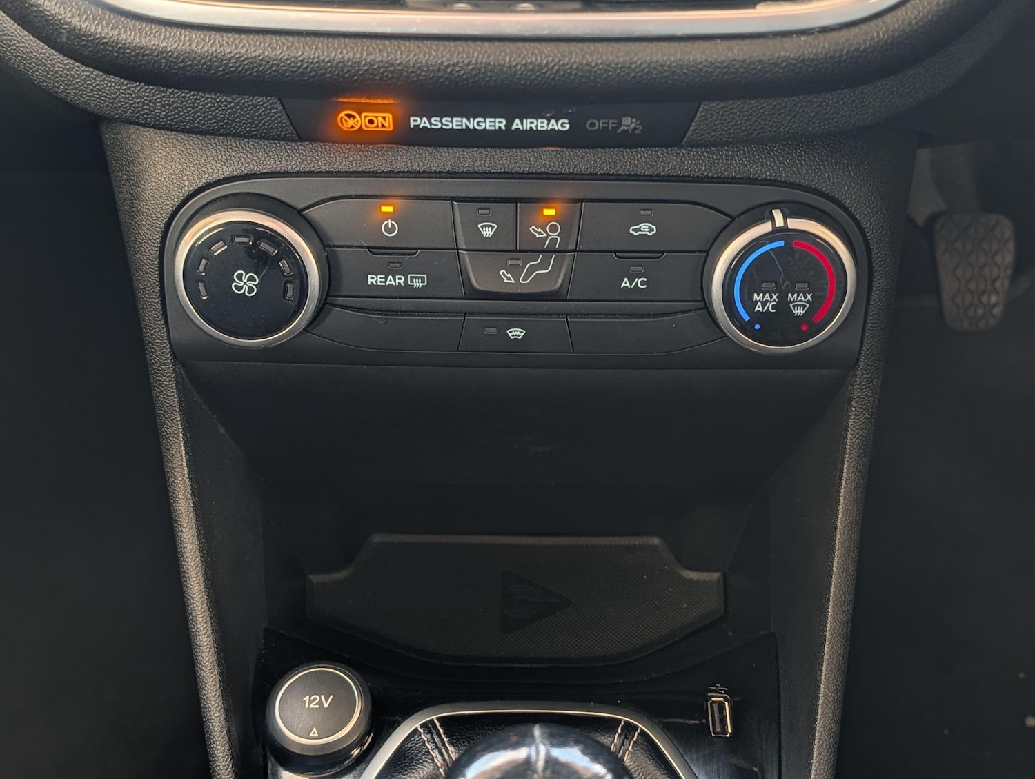 Used Ford Fiesta 2017 for sale - 76247903: Photo 29