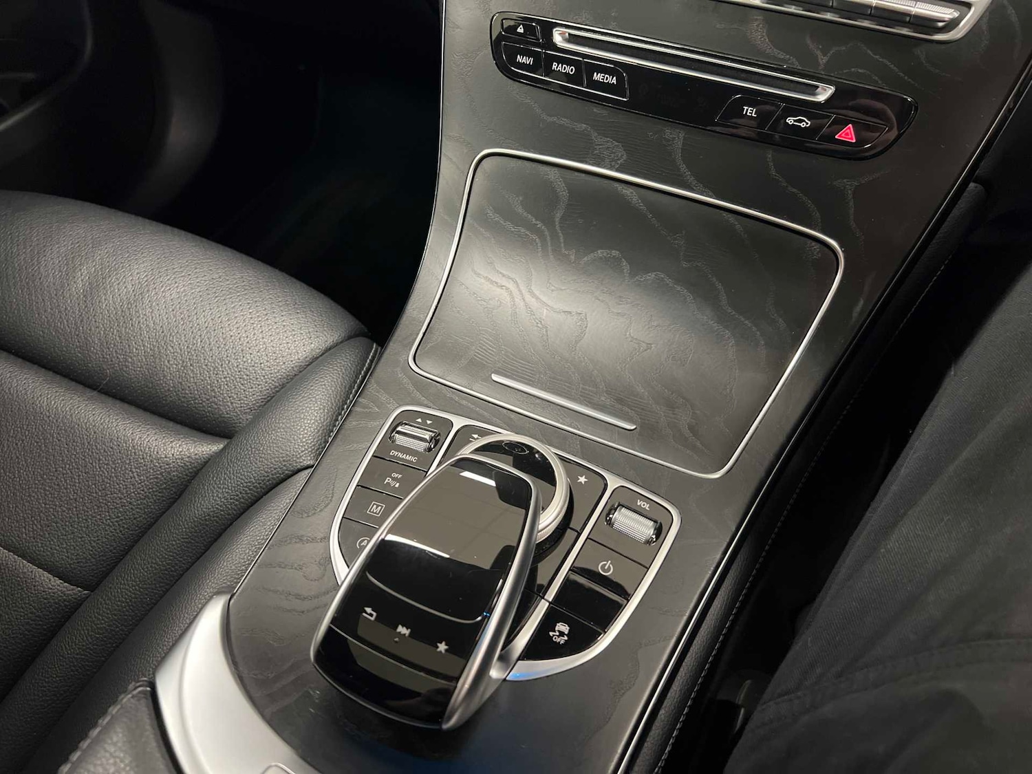 Used Mercedes-Benz GLC 2018 for sale - 76575937: Photo 18