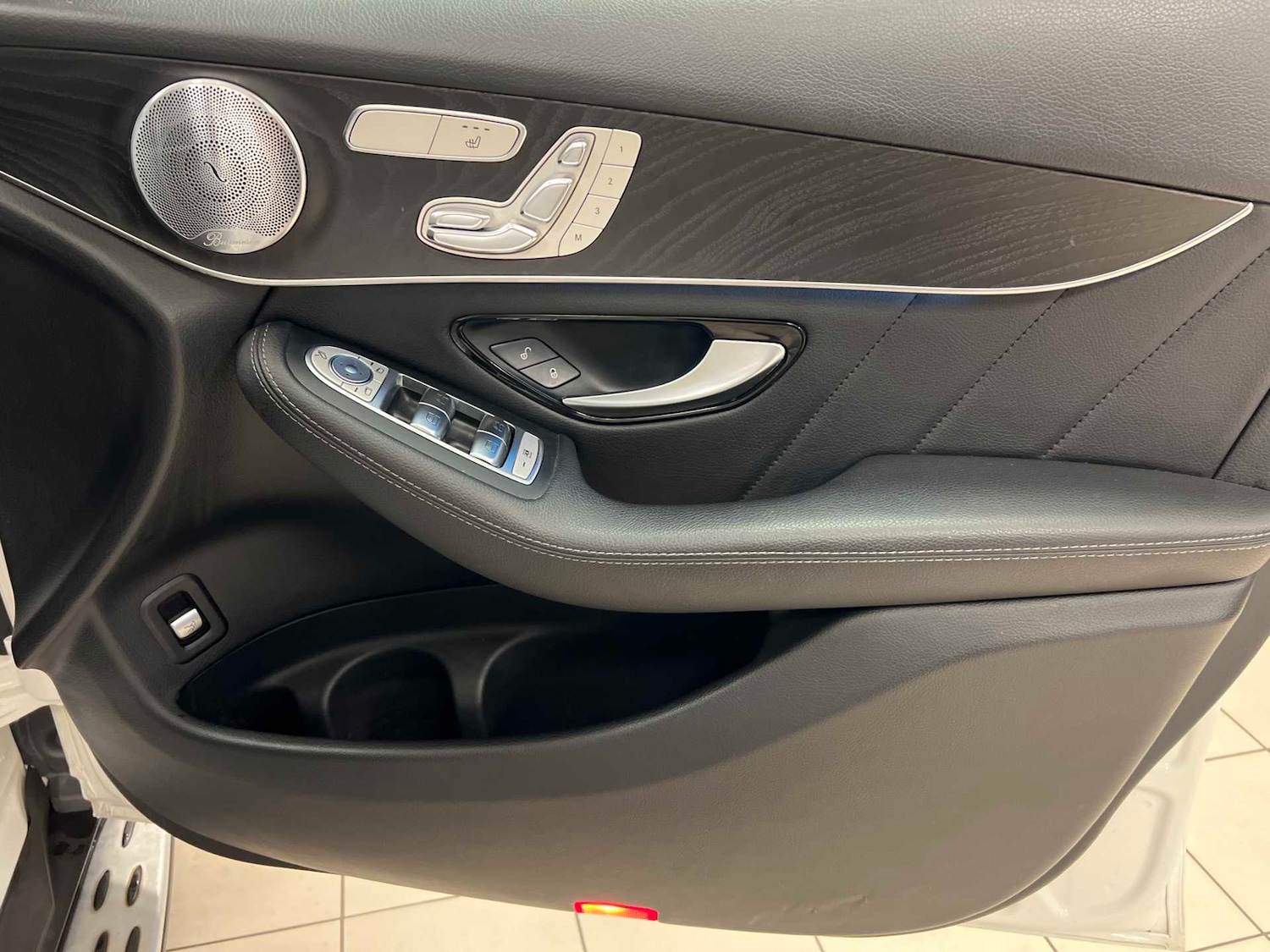 Used Mercedes-Benz GLC 2018 for sale - 76575937: Photo 31