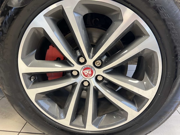 Used Jaguar F-Pace 2017 for sale - 76310741: Photo 10