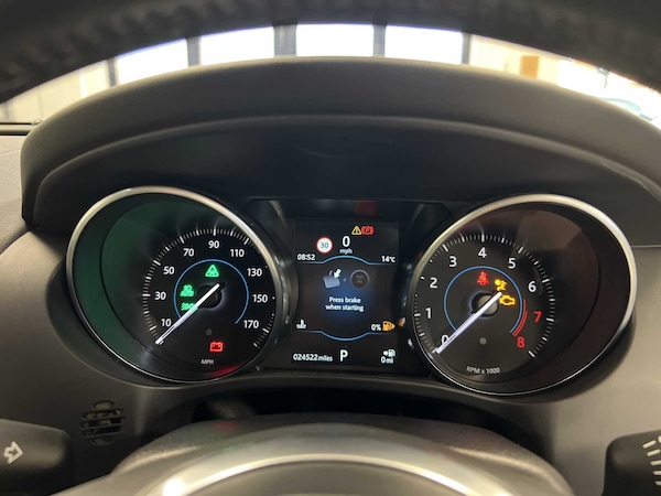 Used Jaguar F-Pace 2017 for sale - 76310741: Photo 15