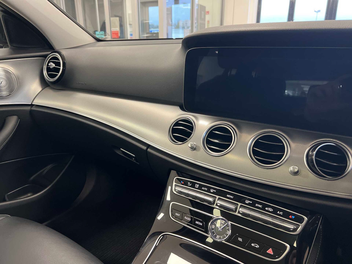 Used Mercedes-Benz E Class 2018 for sale - 76761130: Photo 21