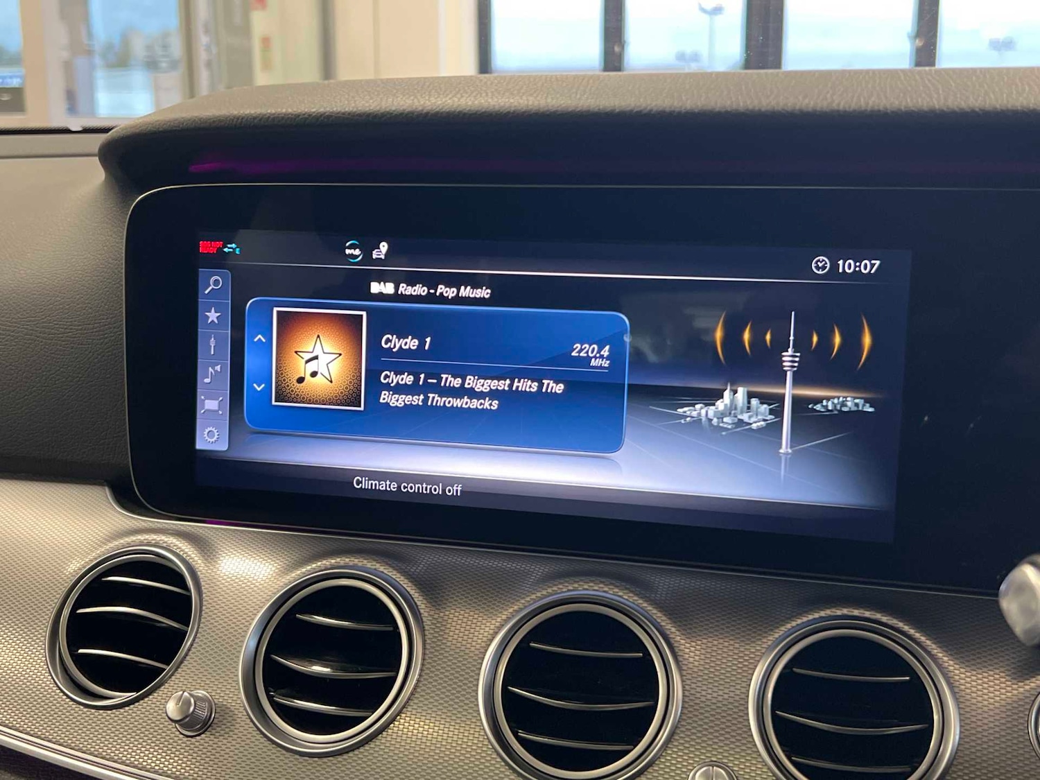 Used Mercedes-Benz E Class 2018 for sale - 76761130: Photo 26