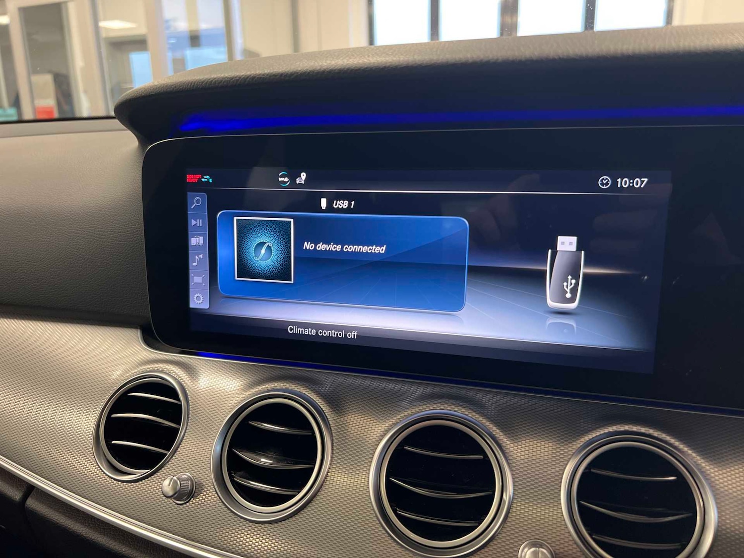 Used Mercedes-Benz E Class 2018 for sale - 76761130: Photo 29