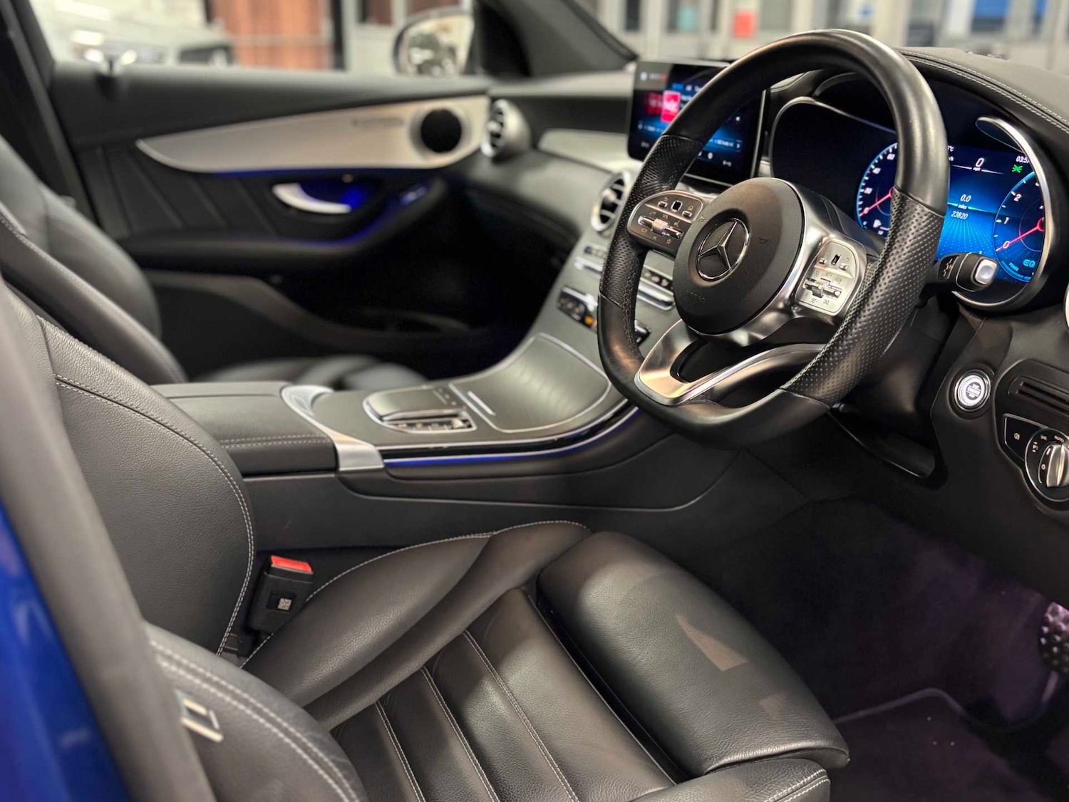 Used Mercedes-Benz GLC 2023 for sale - 76624720: Photo 10