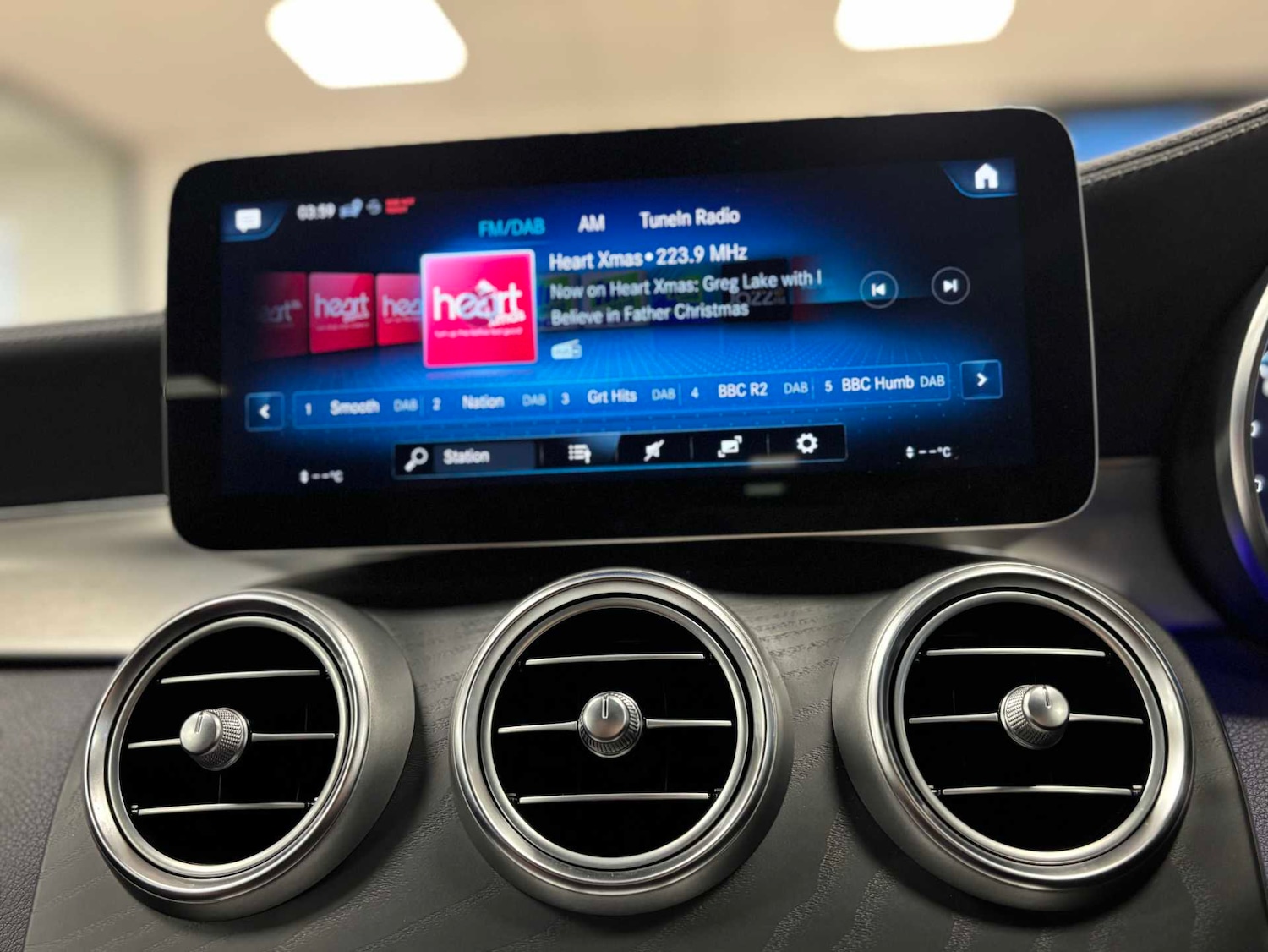 Used Mercedes-Benz GLC 2023 for sale - 76624720: Photo 16