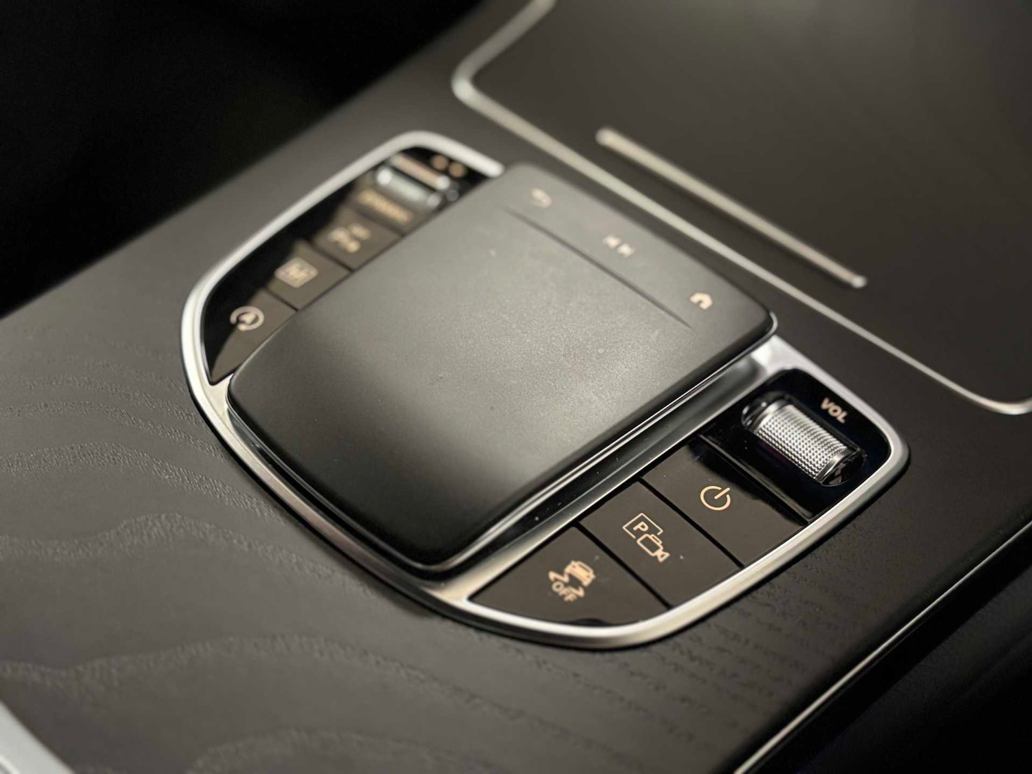 Used Mercedes-Benz GLC 2023 for sale - 76624720: Photo 20