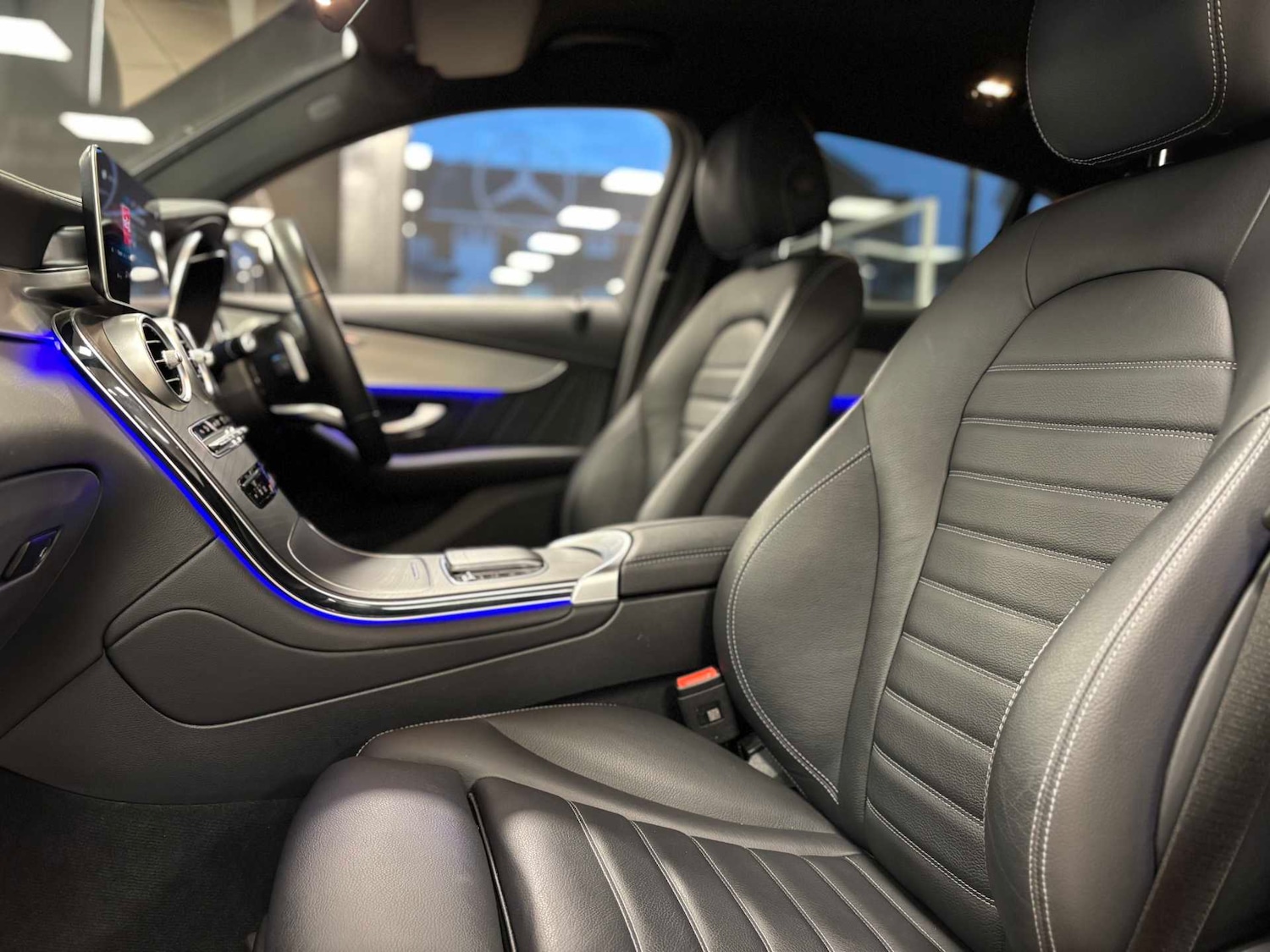 Used Mercedes-Benz GLC 2023 for sale - 76624720: Photo 27