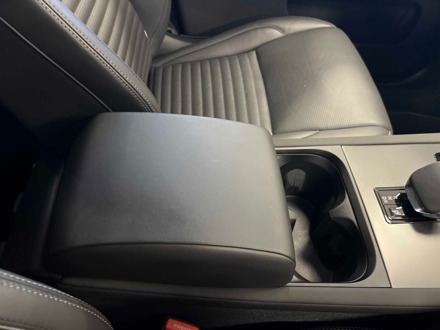 Used Land Rover Discovery Sport 2023 for sale - 76564393: Photo 31