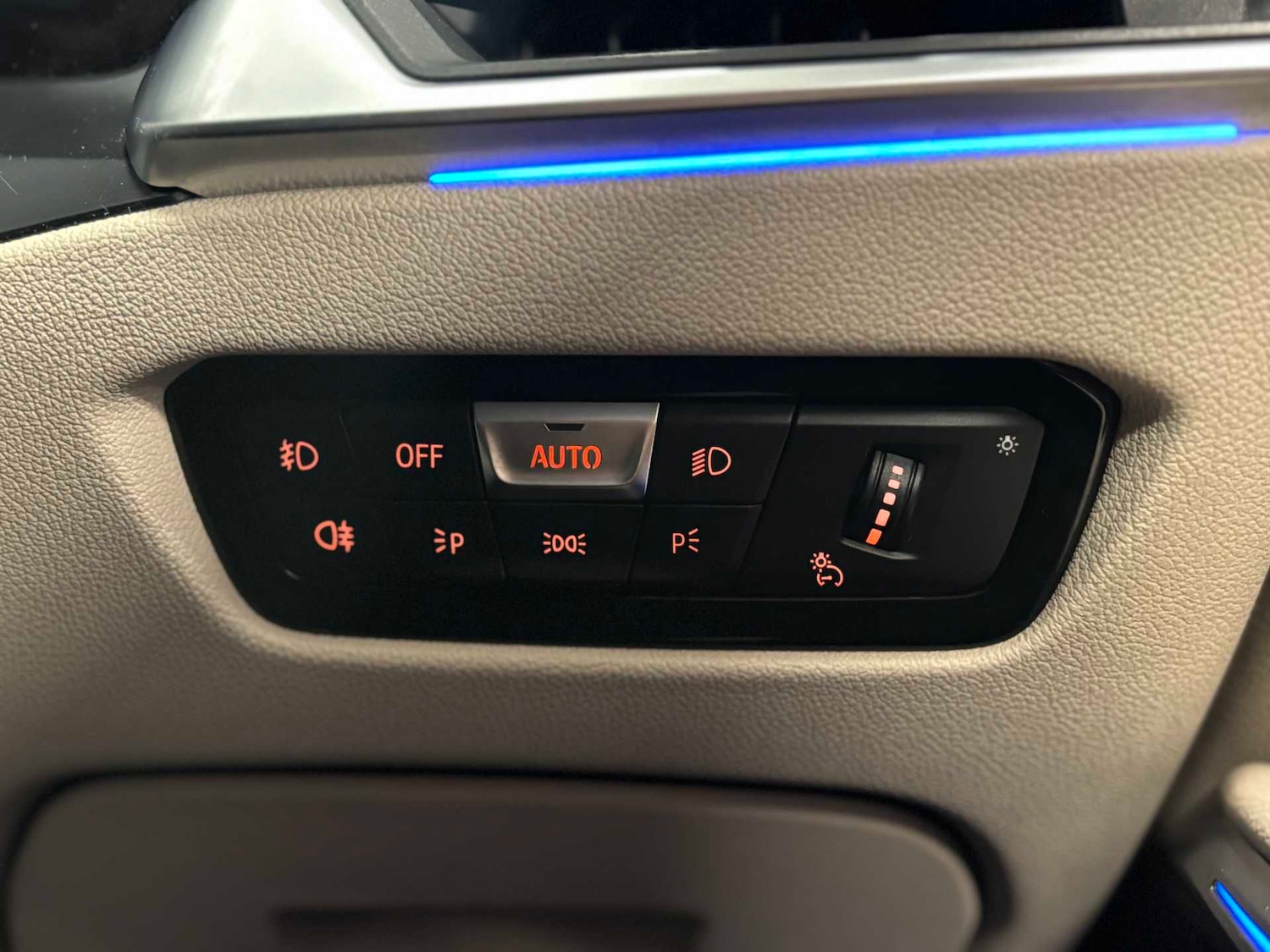 Used BMW 3 Series 2019 for sale - 77178879: Photo 23