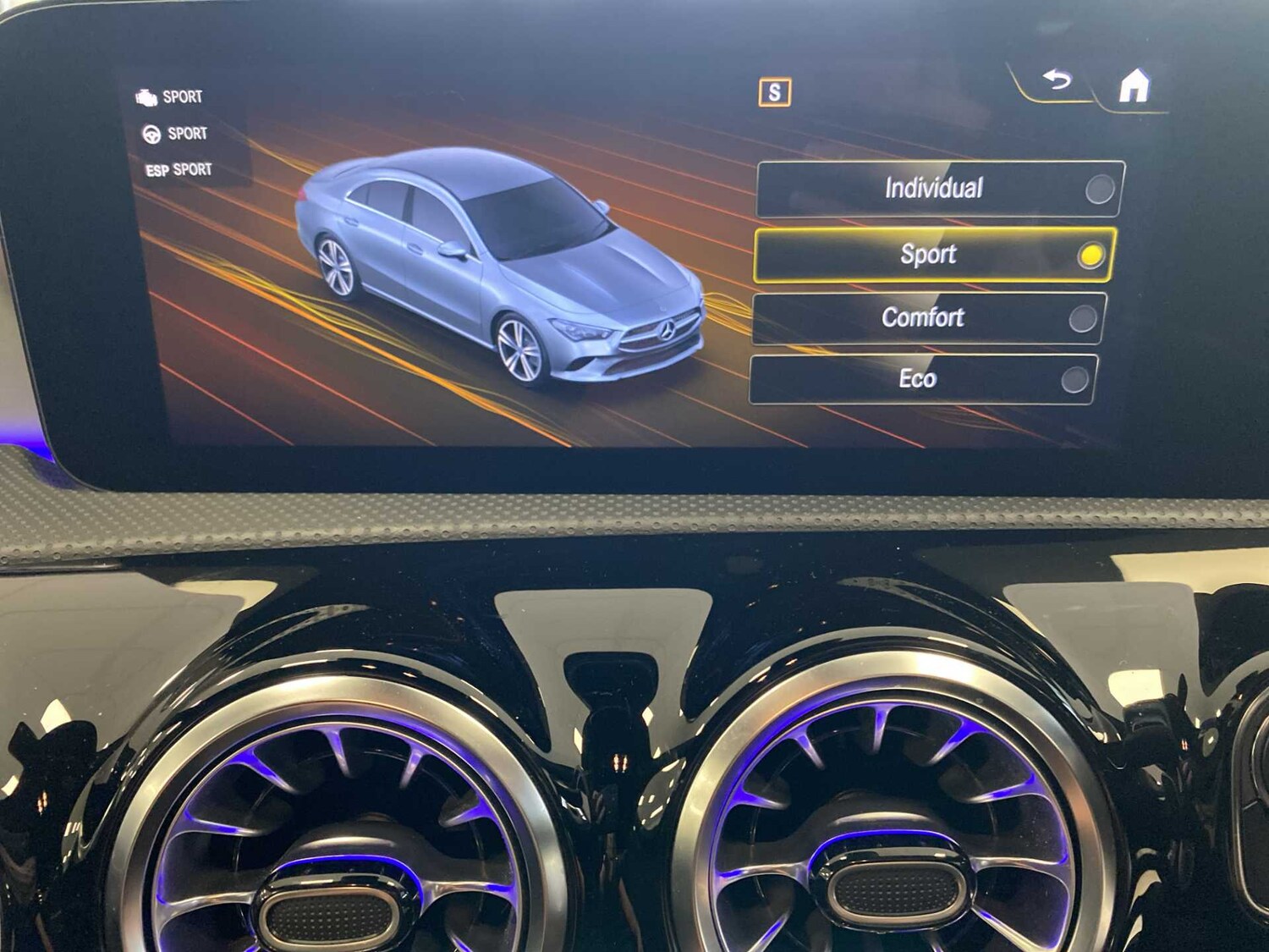 Used Mercedes-Benz CLA 2022 for sale - 75772350: Photo 28