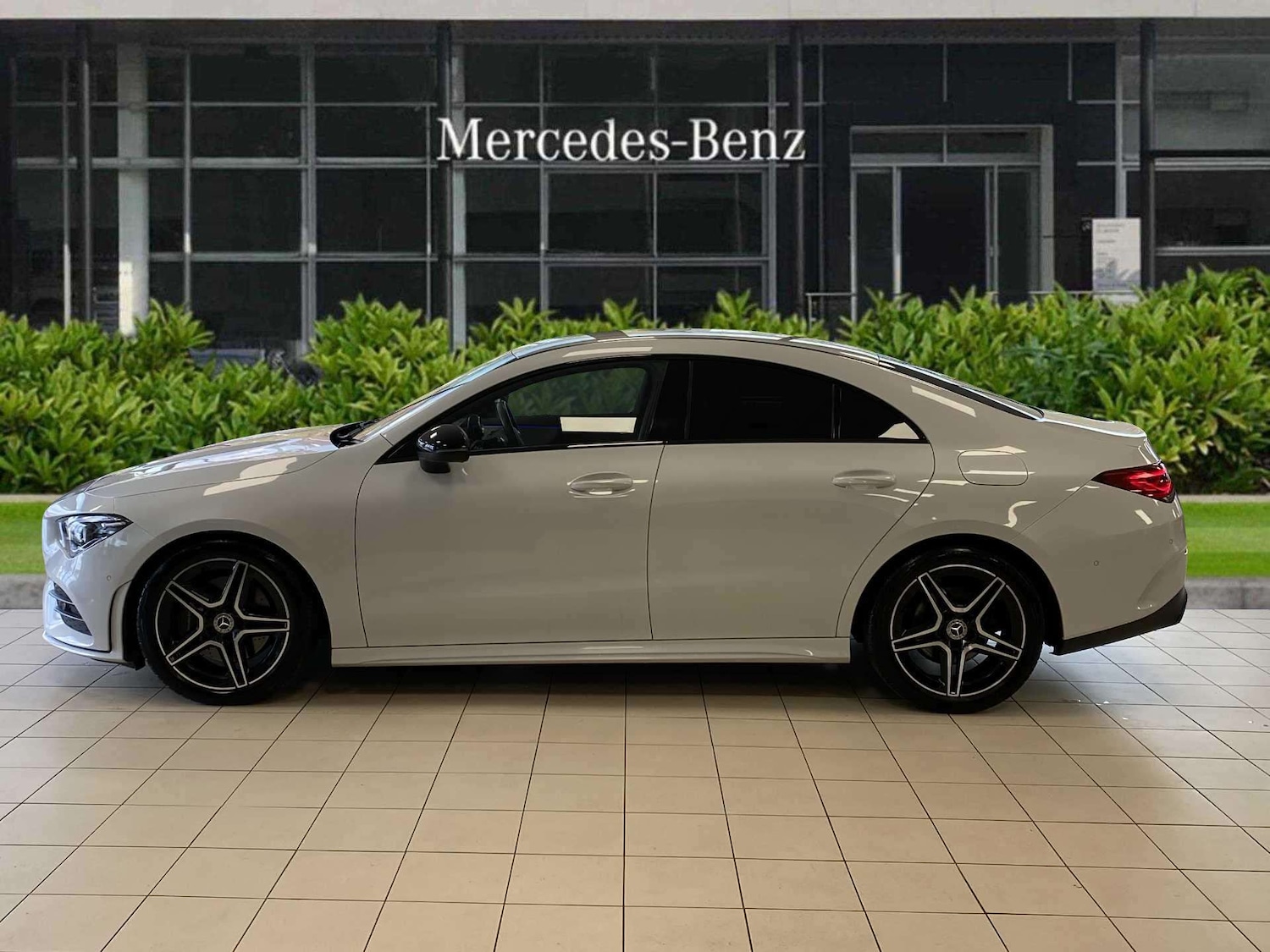 Used Mercedes-Benz CLA 2022 for sale - 75772350: Photo 3