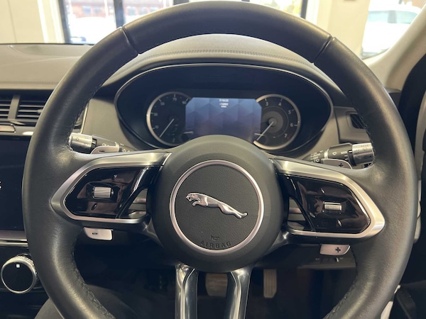 Used Jaguar E-Pace 2021 for sale - 76205179: Photo 16
