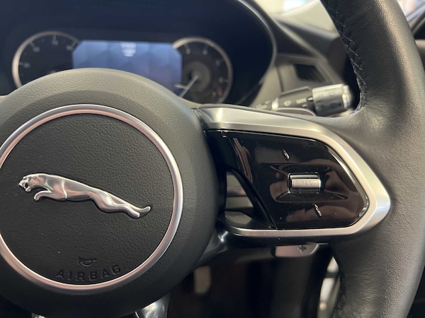 Used Jaguar E-Pace 2021 for sale - 76205179: Photo 18