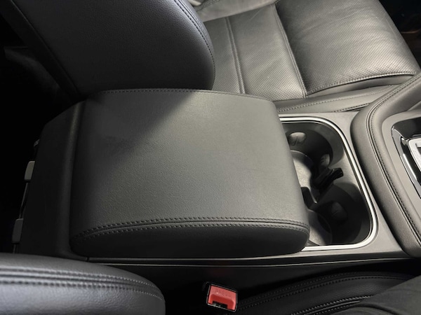 Used Jaguar E-Pace 2021 for sale - 76205179: Photo 26