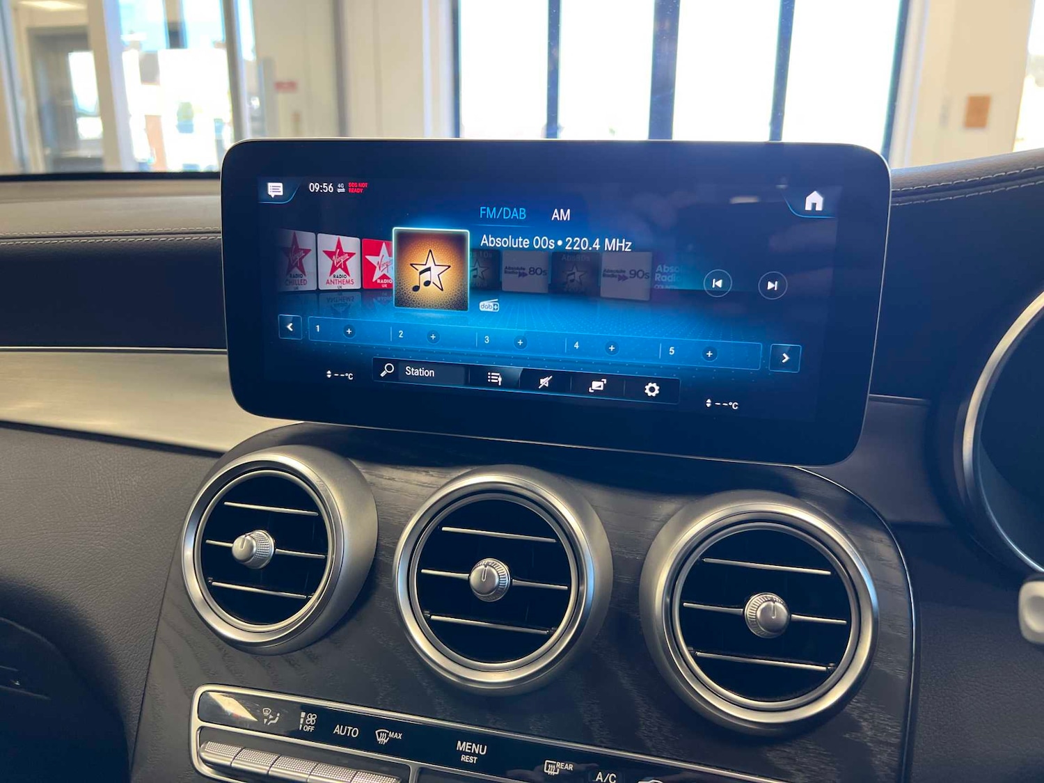 Used Mercedes-Benz GLC 2022 for sale - 76362561: Photo 26