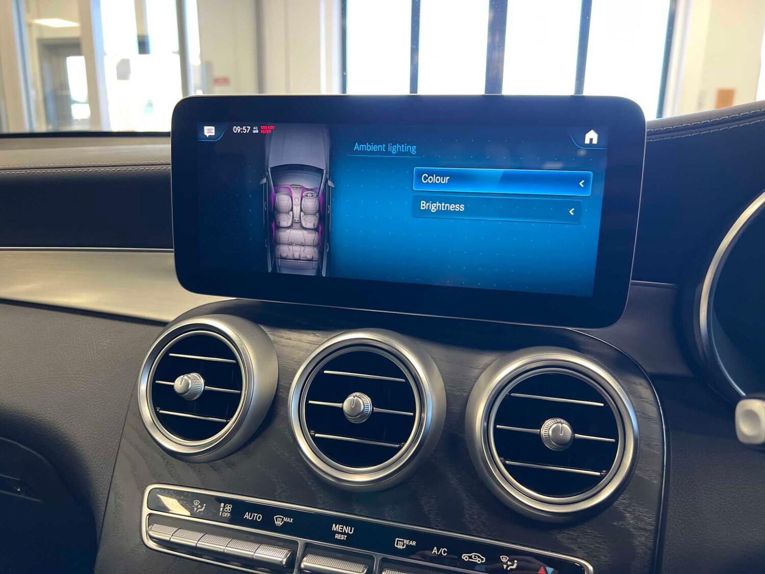 Used Mercedes-Benz GLC 2022 for sale - 76362561: Photo 28