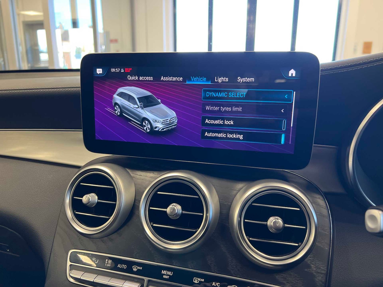 Used Mercedes-Benz GLC 2022 for sale - 76362561: Photo 29