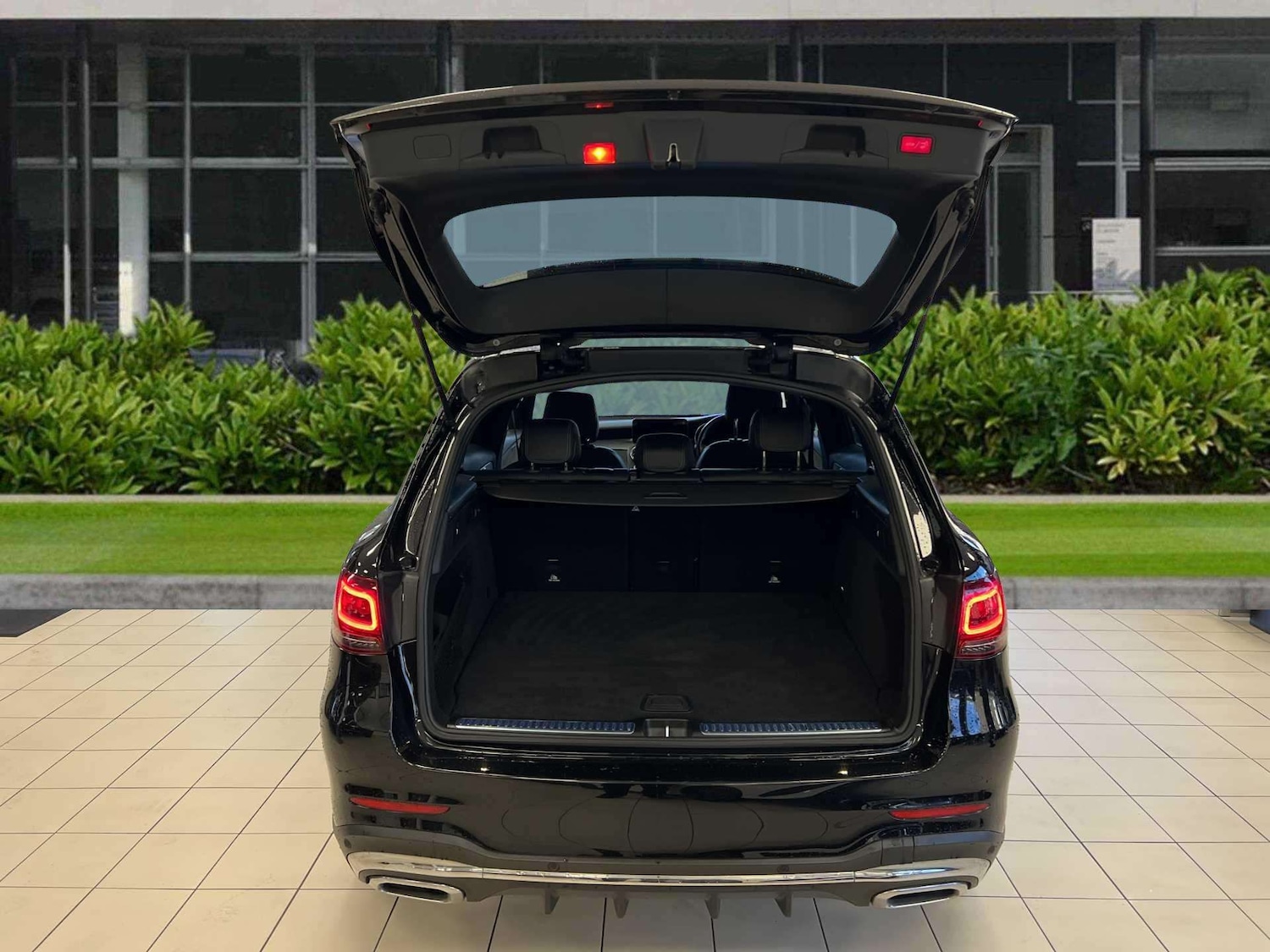 Used Mercedes-Benz GLC 2022 for sale - 76362561: Photo 5