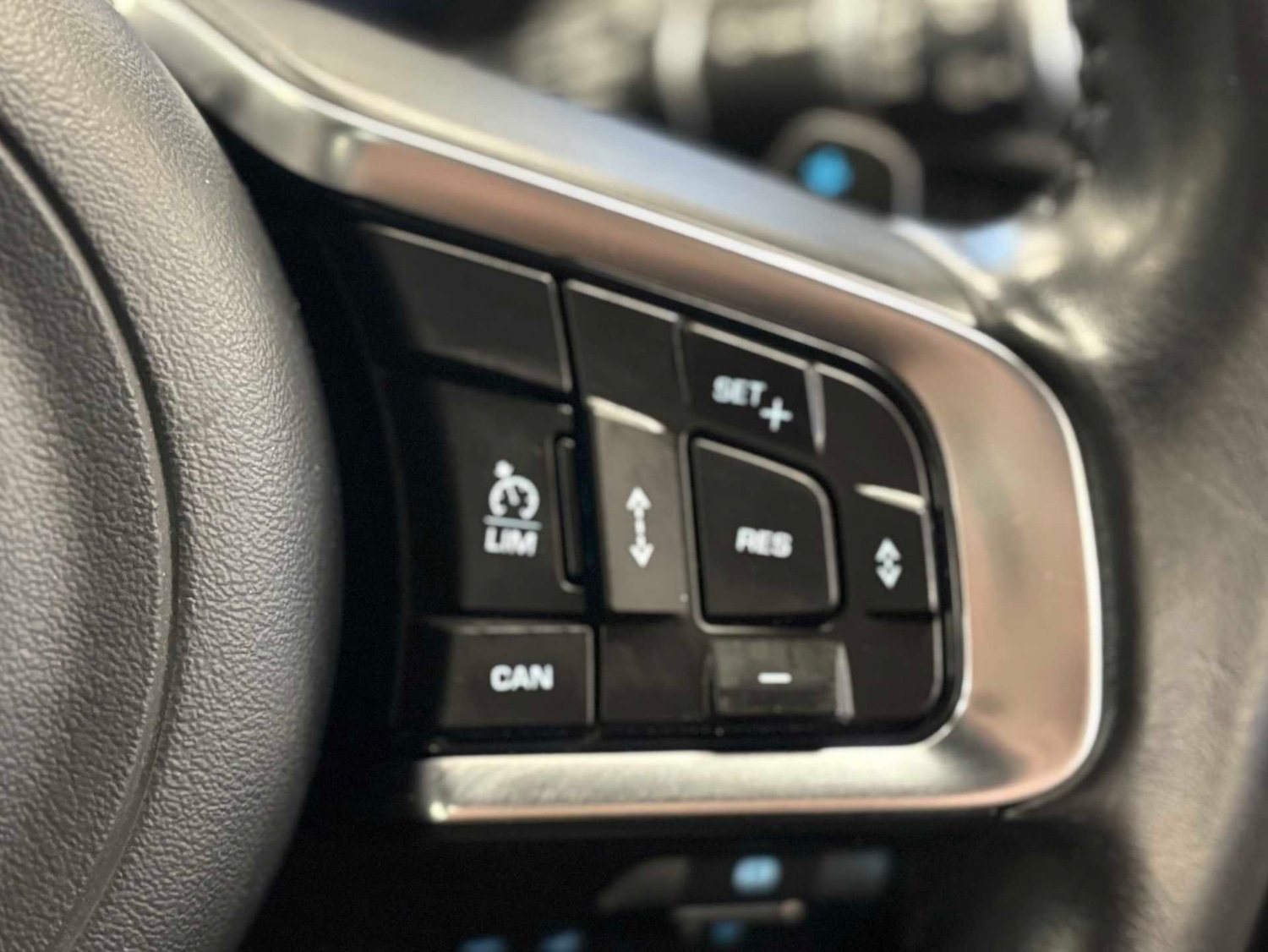 Used Jaguar E-Pace 2017 for sale - 76929095: Photo 20