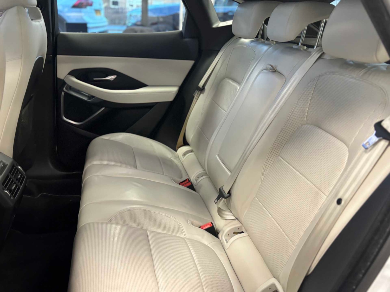 Used Jaguar E-Pace 2017 for sale - 76929095: Photo 24