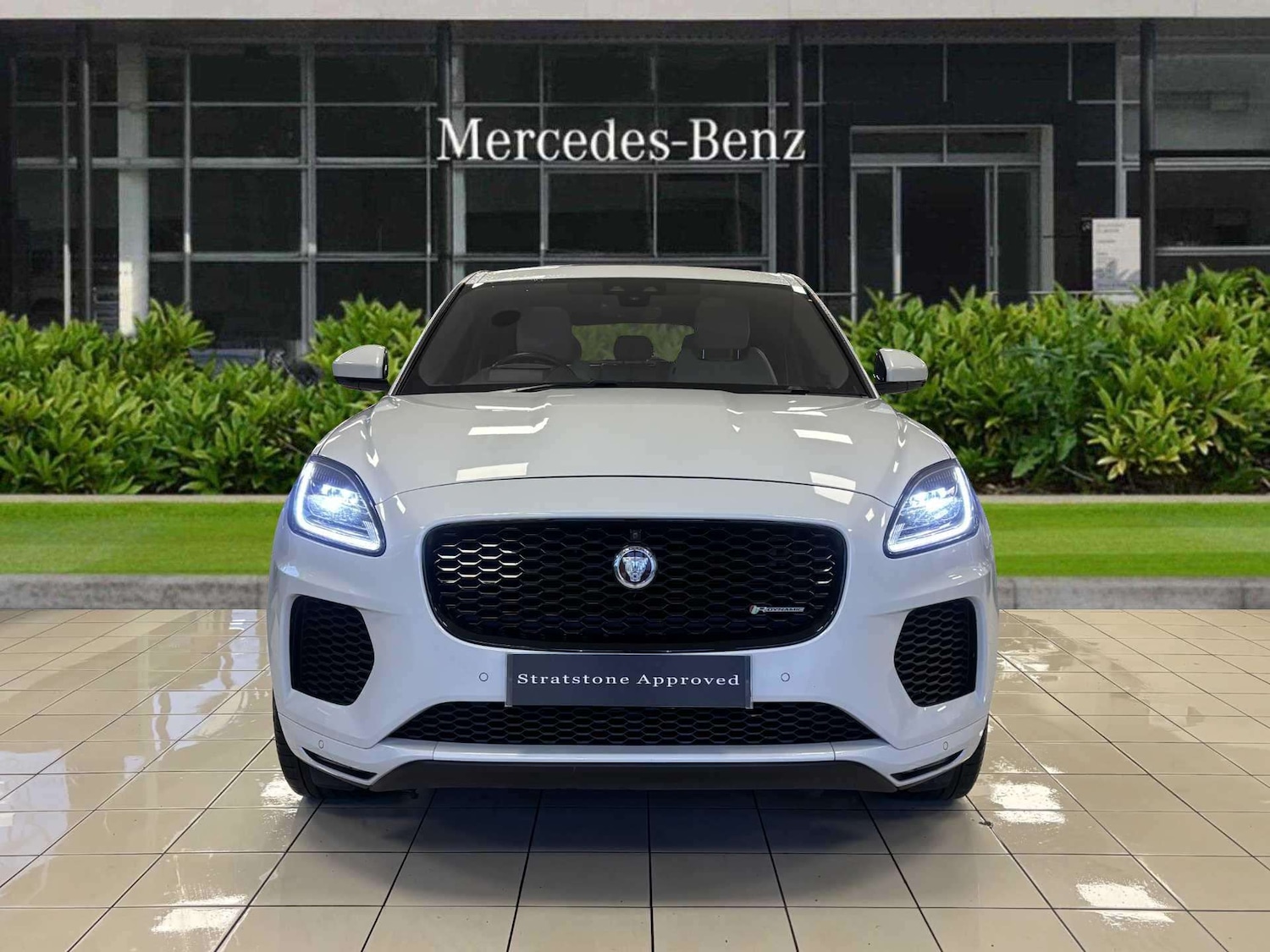 Used Jaguar E-Pace 2017 for sale - 76929095: Photo 3