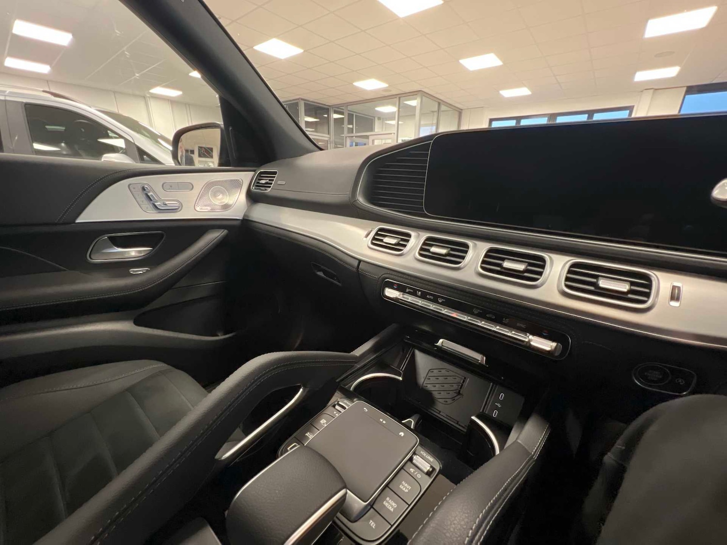 Used Mercedes-Benz GLE 2025 for sale - 76967880: Photo 20