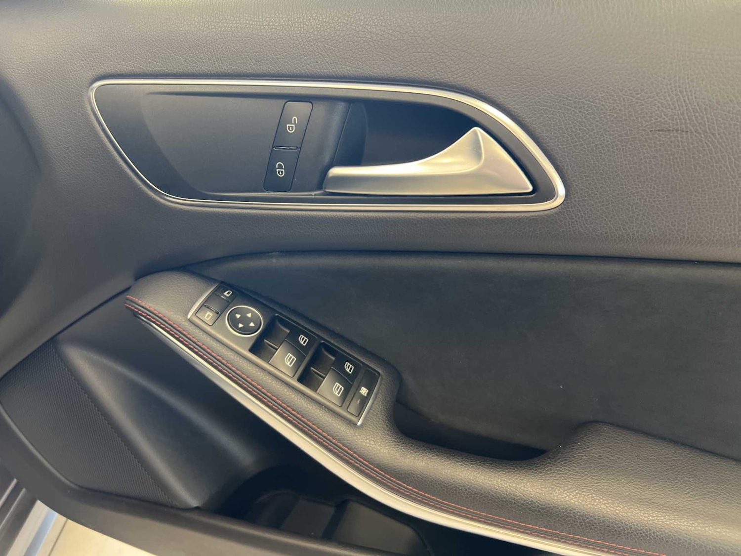 Used Mercedes-Benz A-Class 2018 for sale - 75993776: Photo 25
