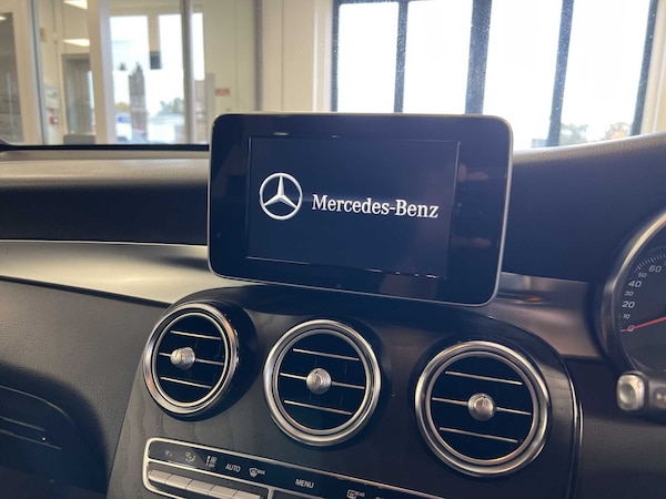 Used Mercedes-Benz GLC 2019 for sale - 76205098: Photo 15