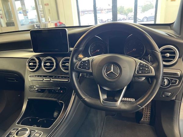 Used Mercedes-Benz GLC 2019 for sale - 76205098: Photo 8