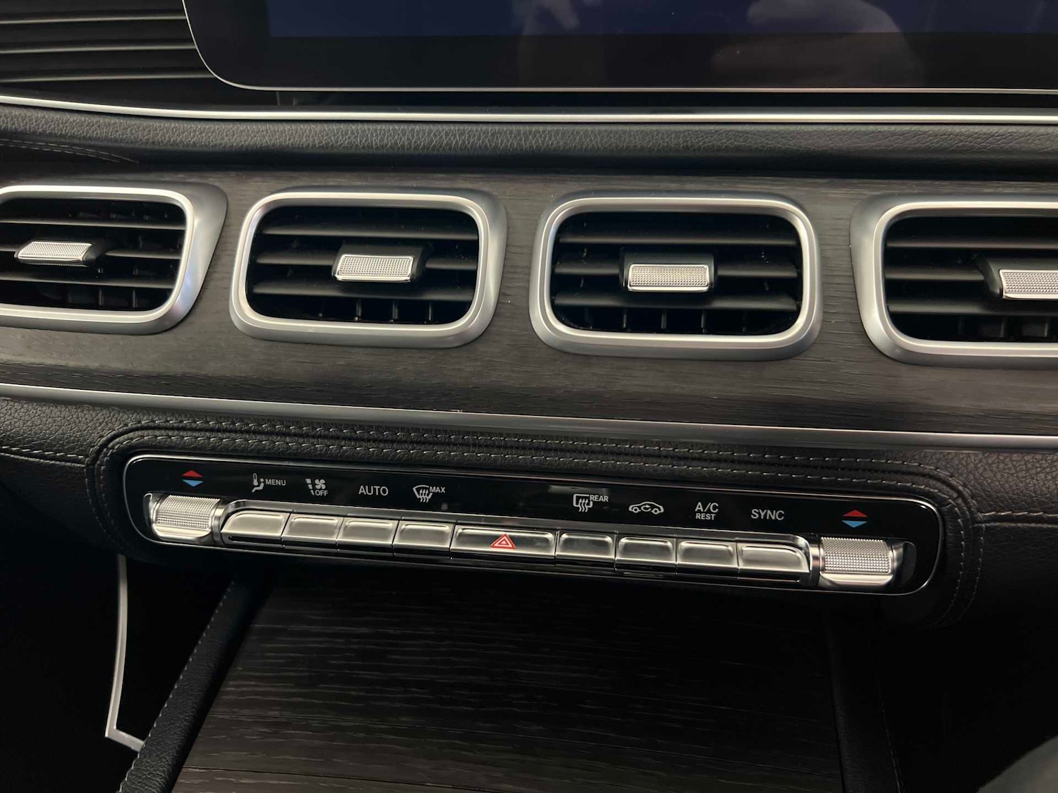 Used Mercedes-Benz GLE 2020 for sale - 77123536: Photo 23